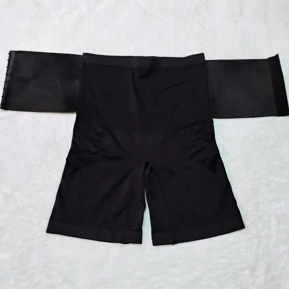 Skinnygirl Smoothers & Shapers Black Shaping Short Hook & Eye Belly Band Medium